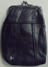 3202S-BK. Black Full Leather Cigarette Case; 100s (12PC)